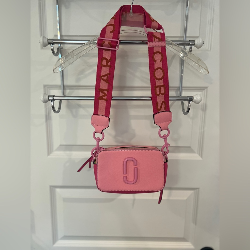 Marc Jacobs Pink Leather Snapshot Crossbody with Branded Strap